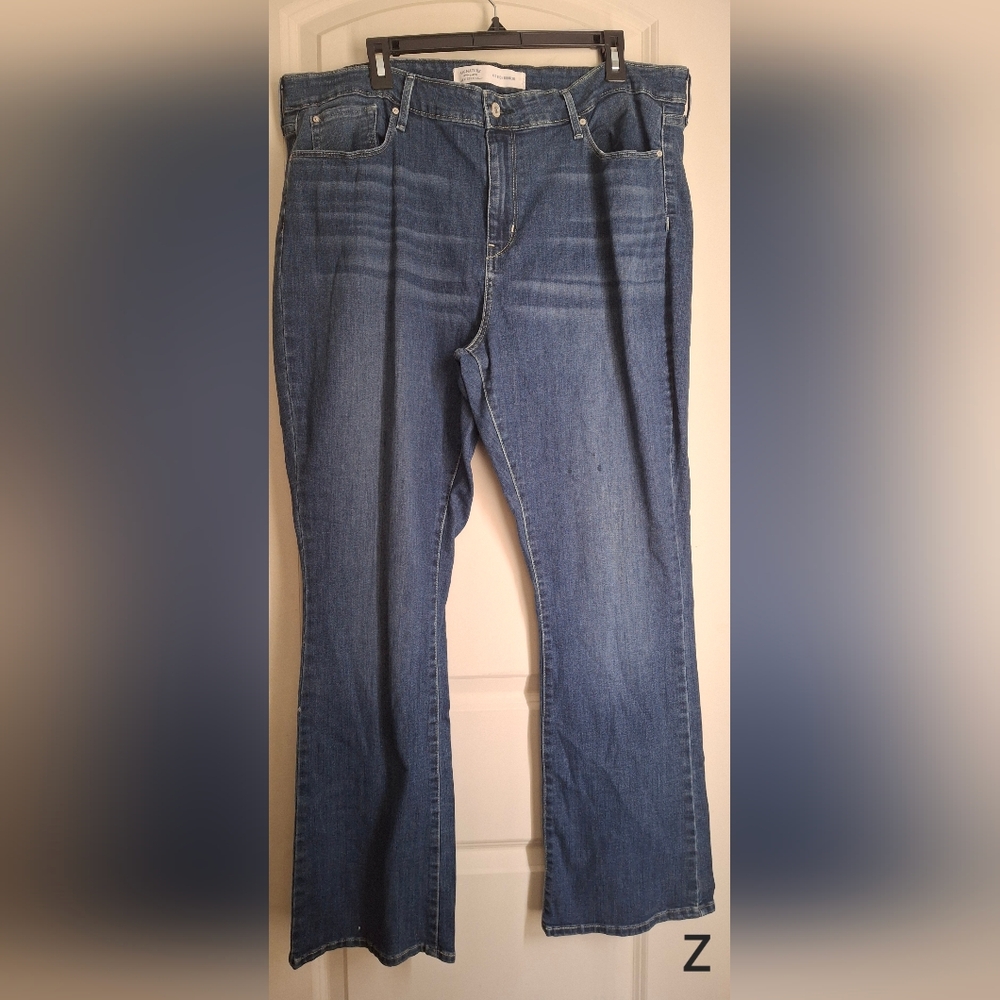 Signature Levi Strauss Mid Rise Bootcut Blue Denim Jeans Sz 35 X 32 Western Rode